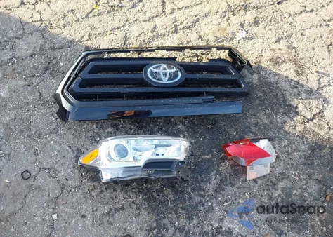 2022 Toyota Tacoma Sr V6 z USA, uszkodzony, nr VIN 3TYCZ5AN3NT084768